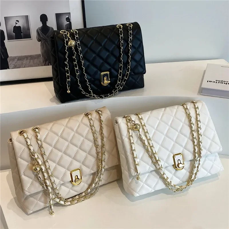 Burminsa Quilted Large Chain Shoulder Bags For Women 2023 Luxury Designer Crossbody Bags PU Leather Ladies Handbags Black White