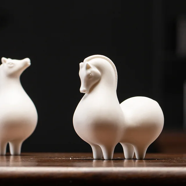 Qiao Lin-Chinese White Porcelain Horse Statue, Vintage Decorative Ceramic Art, Zen Creative Ornaments, Mascot