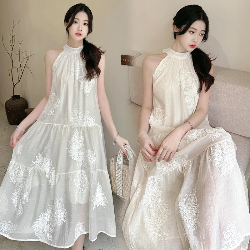 

French retro high-end ink painting hanging neck dress, loose and slim in summer, sleeveless fairy vacation long dress