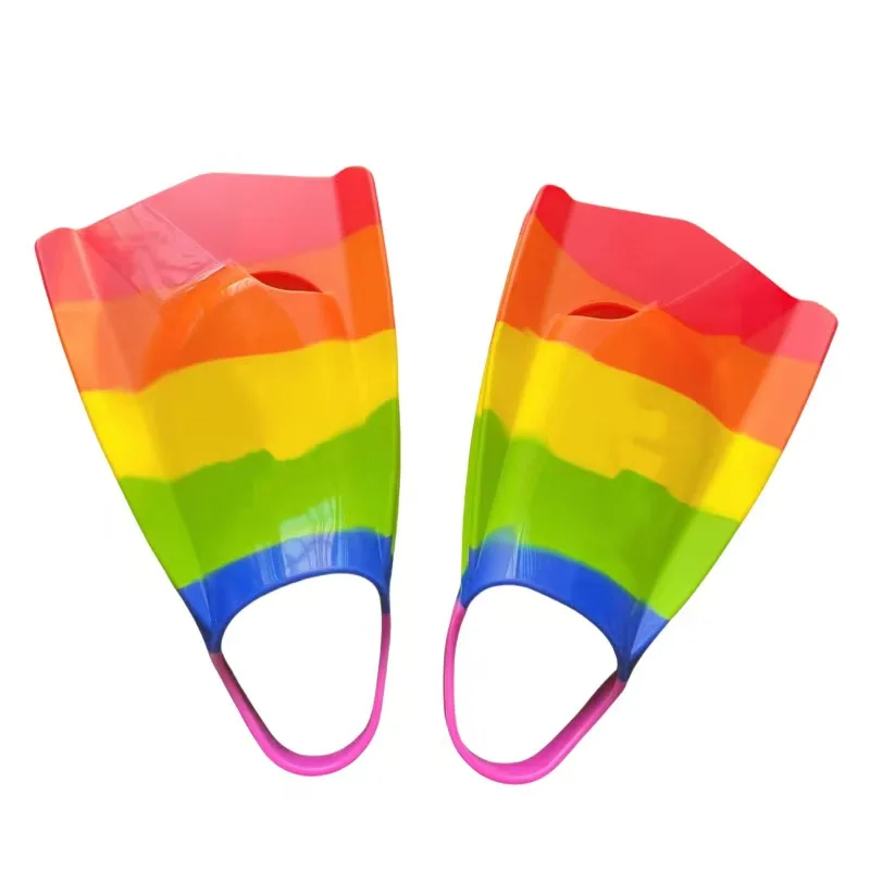 New Professional swimming training fins, water sports swimming fins, soft silicone short-blade fin shoes for adults