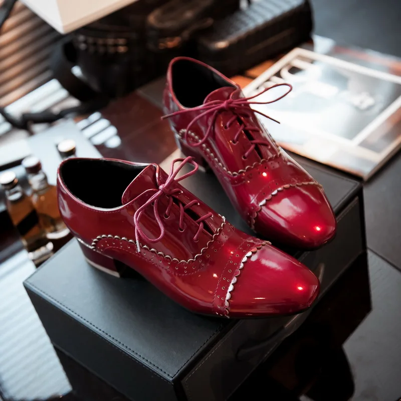British Women Flats Patent Leather Black Red Square Toe Oxfords Derbies Brogues Vintage Casual Office Lace Up Ladies Dress Shoes