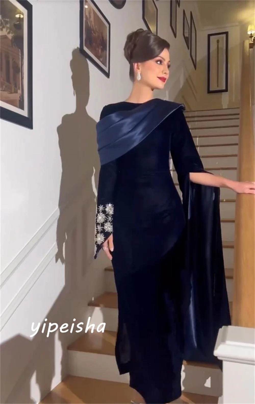 فستان ميدي مناسبات خاصة بتصميم السعودية