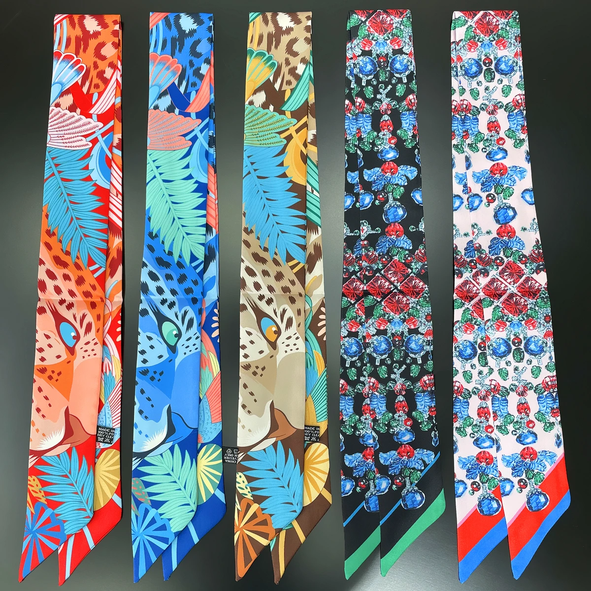 Video su Qual è Fornore all'ingrosso di alta qualà fascia per capelli sciarpa quadrata bandana in cotone per hijab musulmano