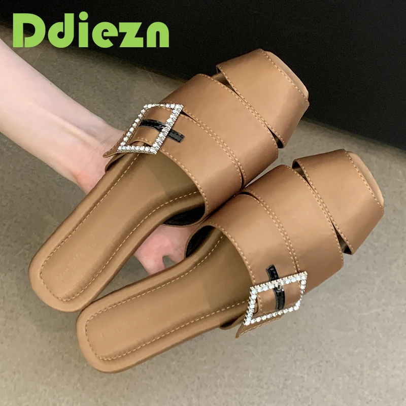 

Новинка, женские сланцы, модная женская обувь, модель 2024 года, повседневные уличные тапочки, женская обувь на плоской подошве