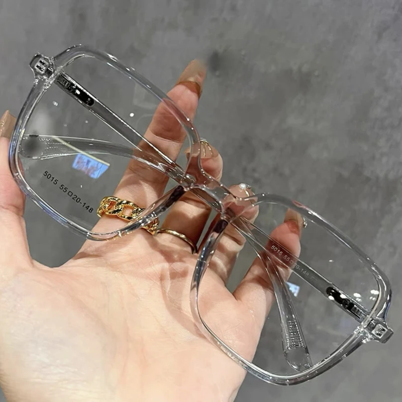 Unisex Fashion Oversized Square Sunglasses with UV400 Photochromic Lenses