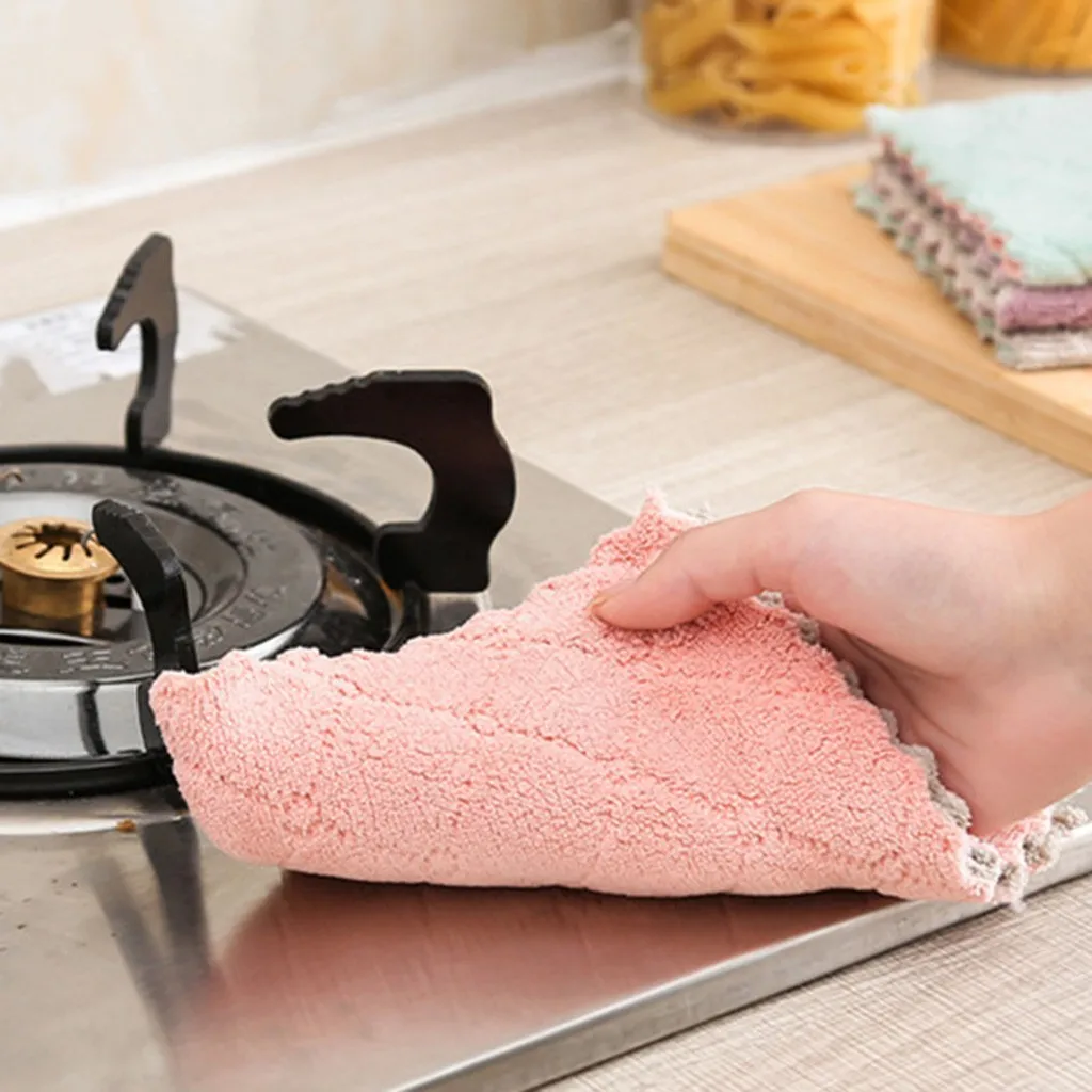 https://ae01.alicdn.com/kf/S90bb5e77476b4760a6e5f0990cbd931fN/4PC-Nonstick-Oil-Coral-Velvet-Hanging-Hand-Towels-Kitchen-Dishclout-Bibulous-Oil-Free-Rags-For-Kitchen.jpg