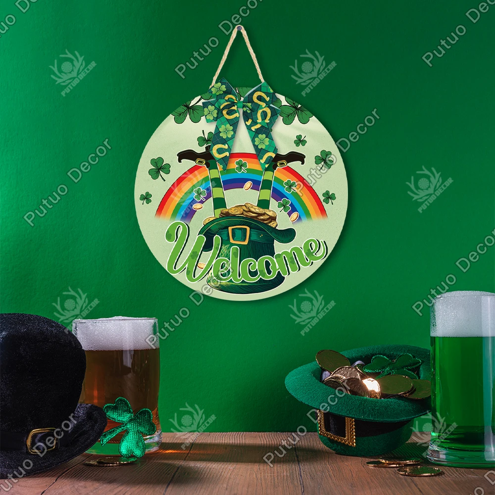 

Putuo Decor 1pc Shamrock Horseshoe Bow Rainbow Wooden Hanging Decor,Welcome,Wall Decoration for Home Cafe, St.Patrick's Day Gift