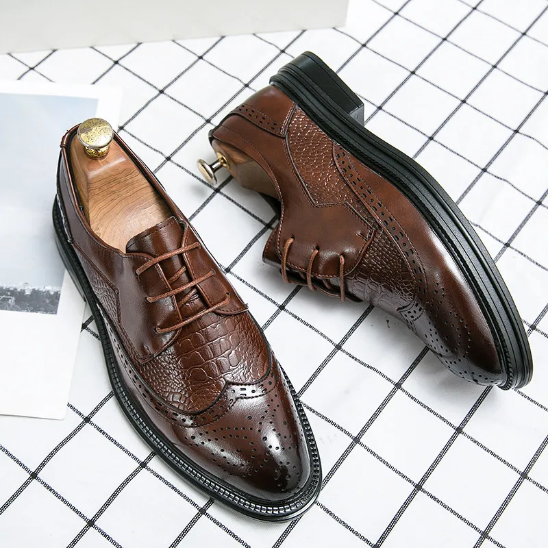 

Big Size 46 Elegant Pointed Brown Men's Dress Shoes Breathable Comfortable Formal Shoes for Man Casual Business Men Brogue Shoes