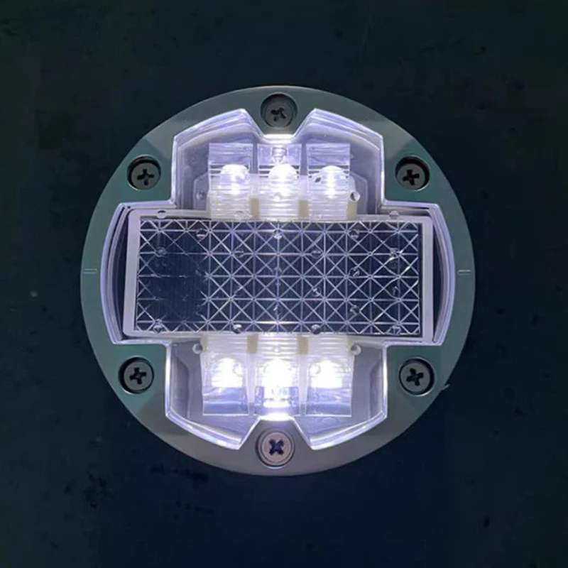 IP68 Waterproof Embedded Road Stud Fog-proo LED Solar Powered Road Stud Light Reflective Flashing Ground Warning Lamp