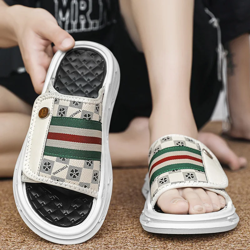 Men's Summer Outdoor Casual Sandals Anti-Slip Wear-Resistant Leisure Beach Slippers Trendy Flip Flops Comfortable Rubber Sole