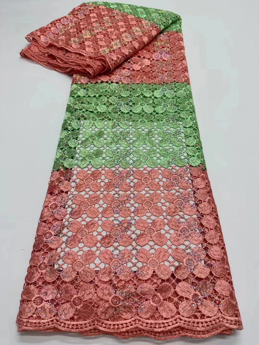 

Африканский молочный шелковый шнур, кружевная ткань 2024, высококачественное кружево с бусинами, водорастворимое нигерийское гипюровое кружево для свадебного платья