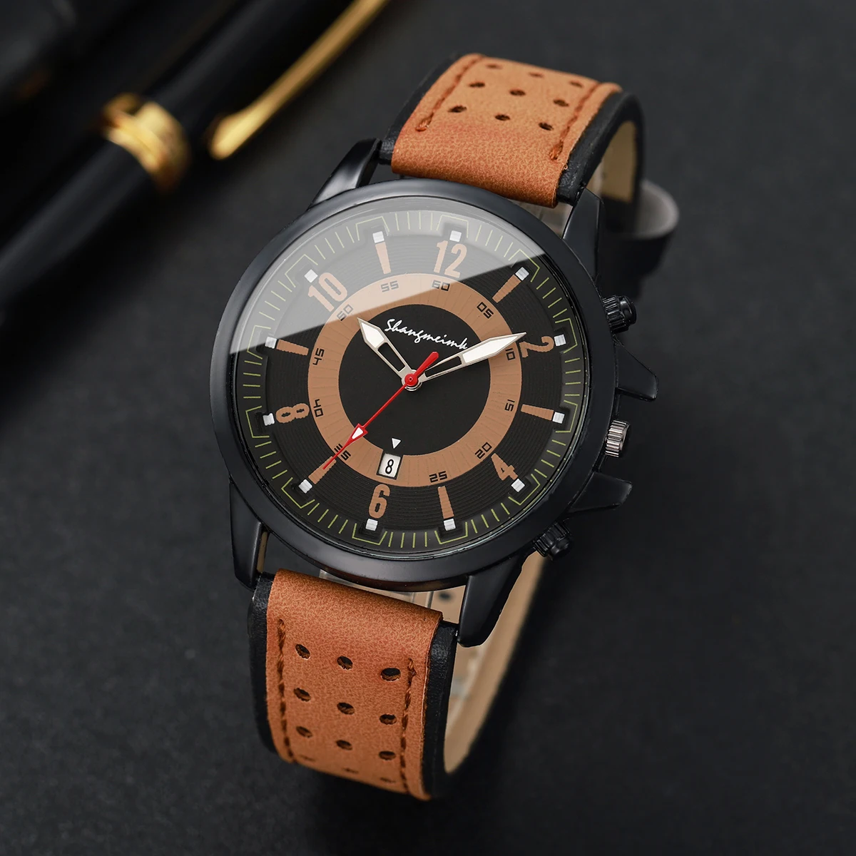 4PCs/Set Men's Calendar Leather Watch Band Quartz Watch Sports Men's Quartz Fashion Belt Student Calendar Watch