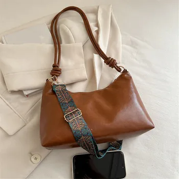 حقيبة كتف من جلد البولي يوريثان الناعم بلون سادة، محفظة حقيبة يد عصرية، حقائب كروس بحزام عريض قابلة للتعديل للاستخدام اليومي للنساء،