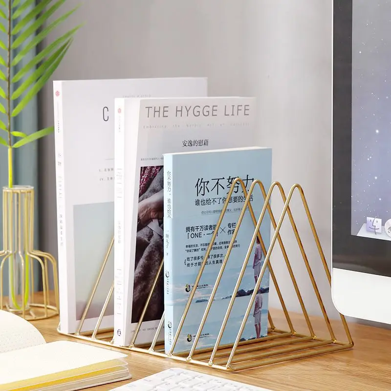 

Creative Gold Bookcase Storage Shelf Office Desktop Shelf Iron Metal Magazine Table Triangle Bookcase dish storage