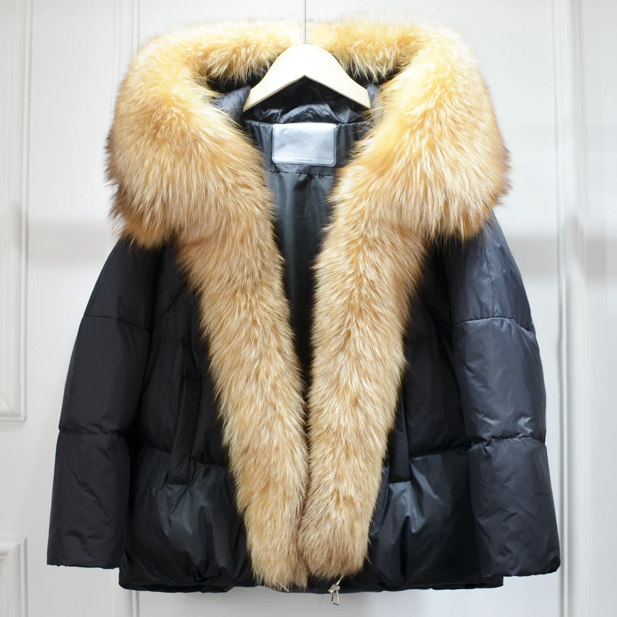 New Winter Women Real Fox Fur Collar Thick Warm Puffer Coat Hooded Down Jacket Luxury Outwear Female Loose Parkas Mallzona