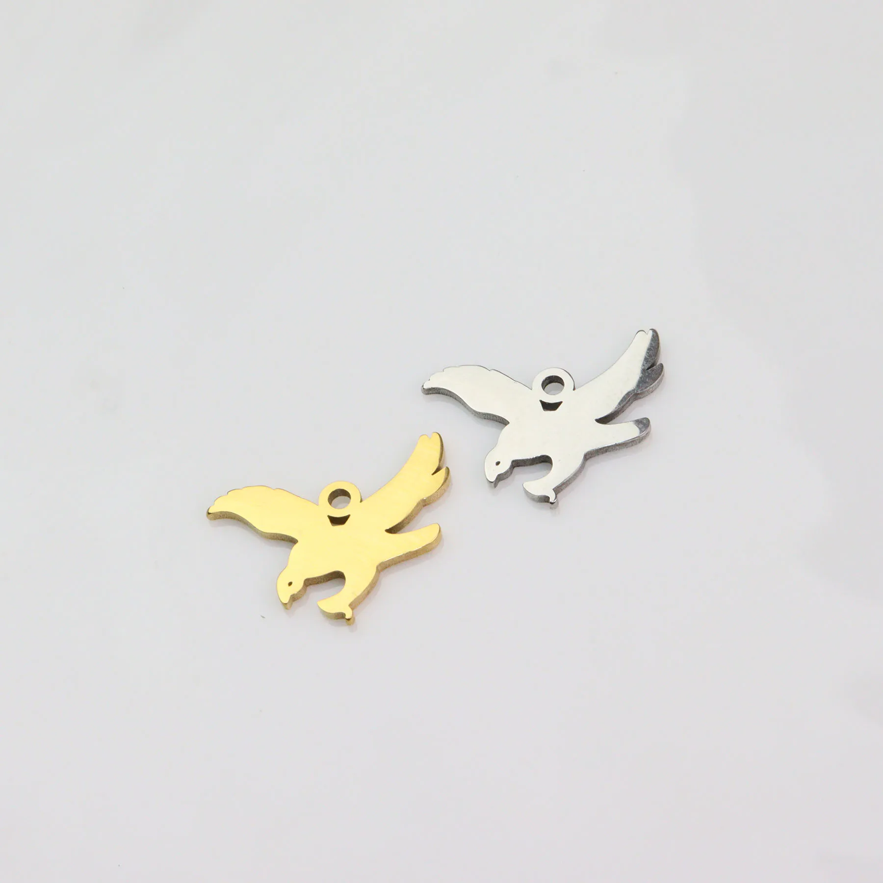 

10pcs Stainless Steel Shiny Mirror Polished Eagle Jewelry Charms Pendant DIY Handcraft Waterproof Antiallergic