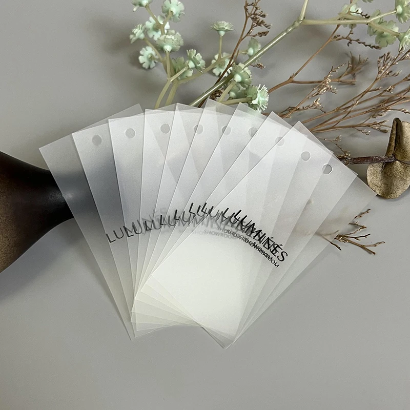 Paper Swing Garment Hang Tags Brand Specialty Art Paper EVA Hang Tag Garment Tags