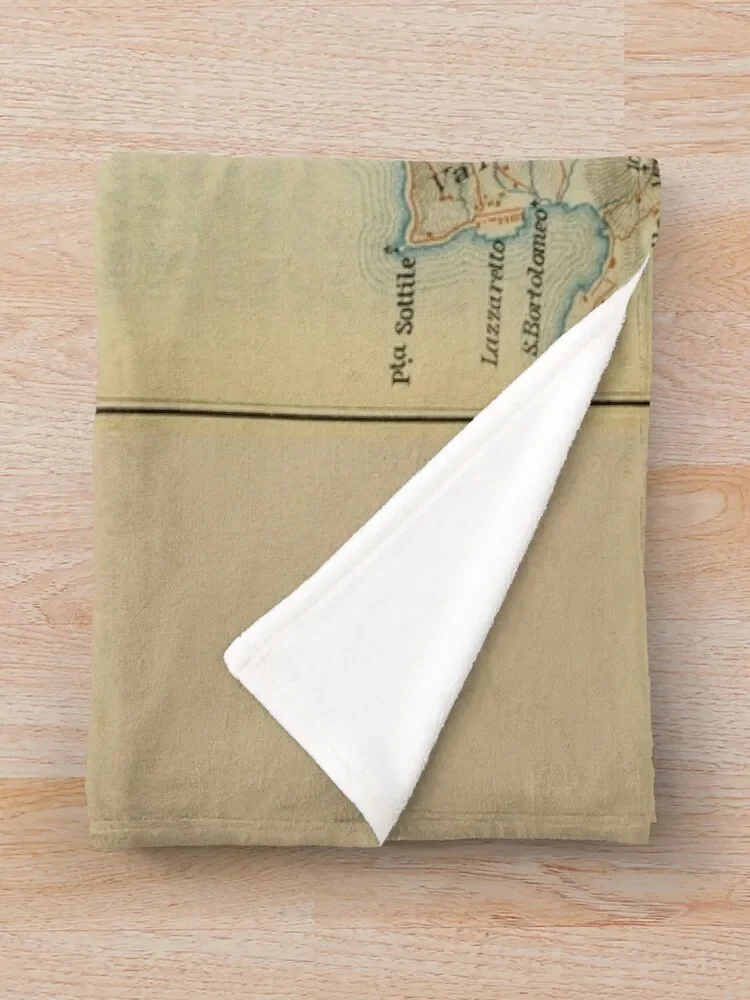 ��Ƽ�� Ʈ���������� ��Ż���� ���� (1911) ������ ���, ���� ���� ħ��, ǫ���� �� ���