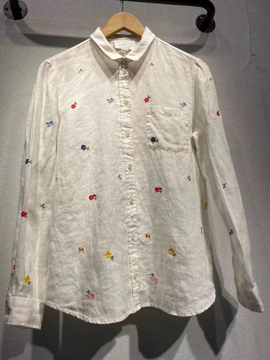 Floral Embroidery Blouses Women 2022 Spring Long Sleeve Pockets Simple Vintage Shirts Loose Casual Linen Elegant Blouse Female |
