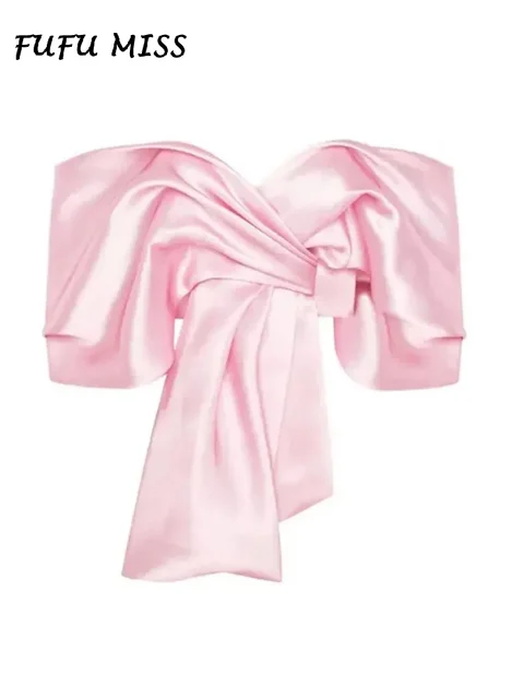 Deslumbre com Elegância: Top Decote V Sem Costas com Babados e Laço de Cetim 5 Top Decote V Sem Costas com Babados e Laço de Cetim