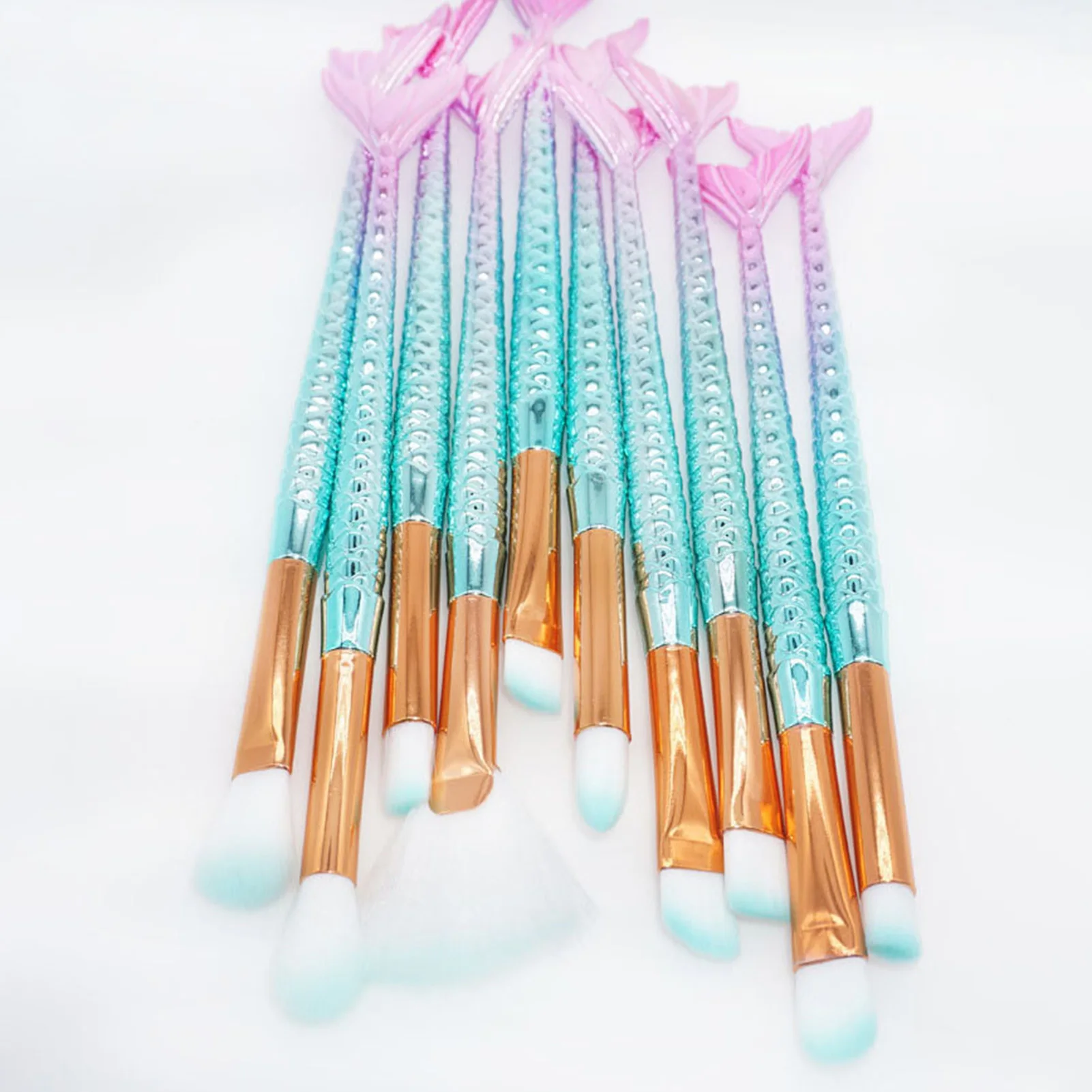 Professional Makeup Brush Set Mermaid Tail Design Loose Powder Blush Brushes for Smudge & Angled Eyeshadow 4