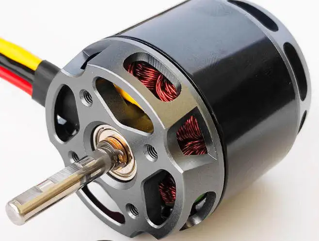 Moteur Brushless 4250 560KV-920KV pour Drone RC Avion