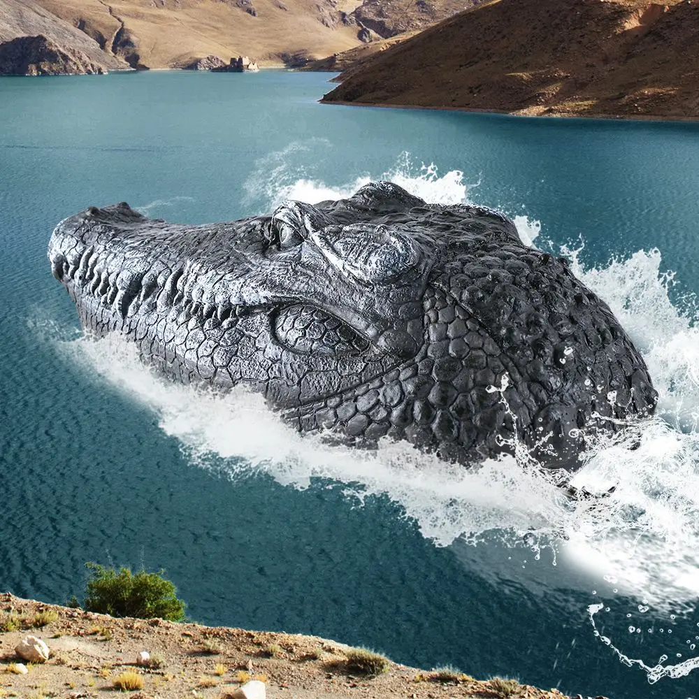 2.4G Simulation Crocodile Head RC Boat Water Racing Remote Control Toys 15km/h Fun Novelty Simulation Spoof Remote Control Boat 4
