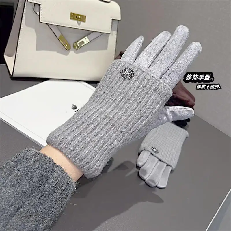 Women's Snowflake Knit Warm Gloves Stylish Thickened Wool Student Cycling Touchscreen Split-Finger Thermal Gloves