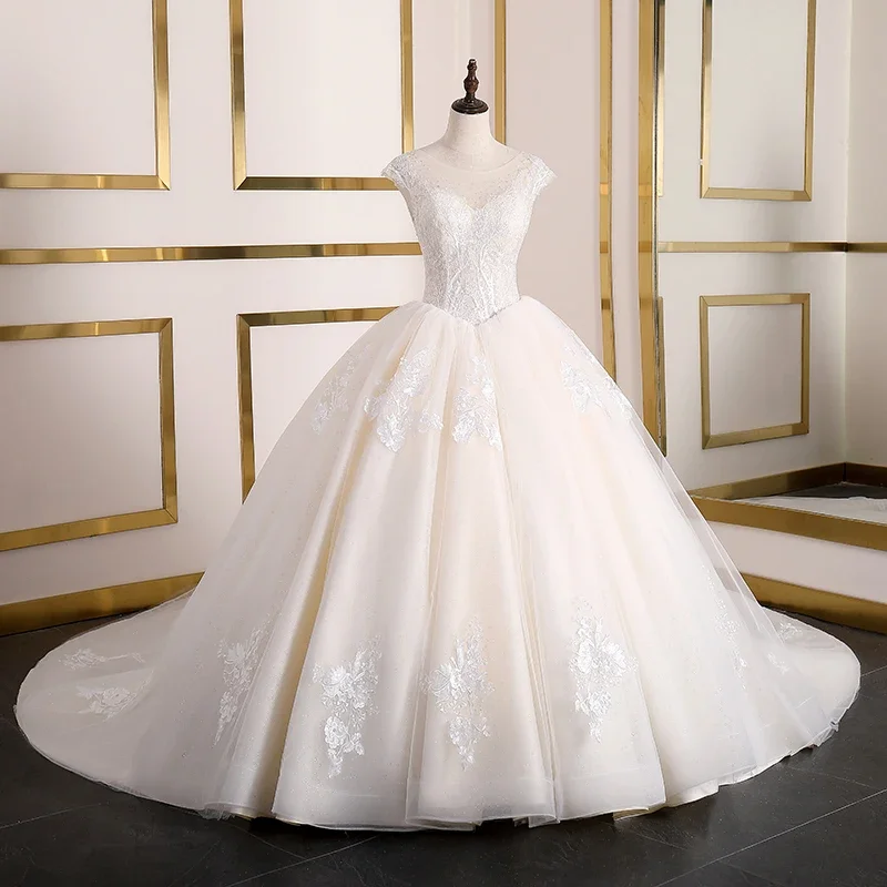 

Beautiful Elegant Princess A line round neck sleeveless tulle embroidery Lady bride Fluffy train wedding dress Vestidos de novia
