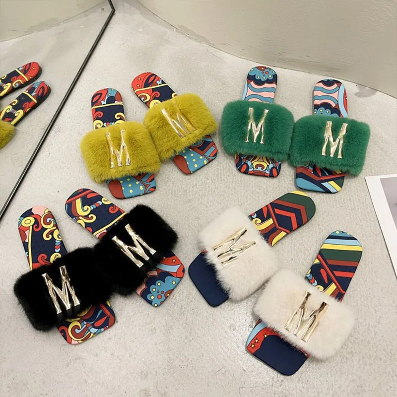 

Autumn Women Plush Slippers Flat Heel Soft Bottom Home Slippers Soft Fur Slides Street Outdoor Modern Slippers Girl Furry Slides
