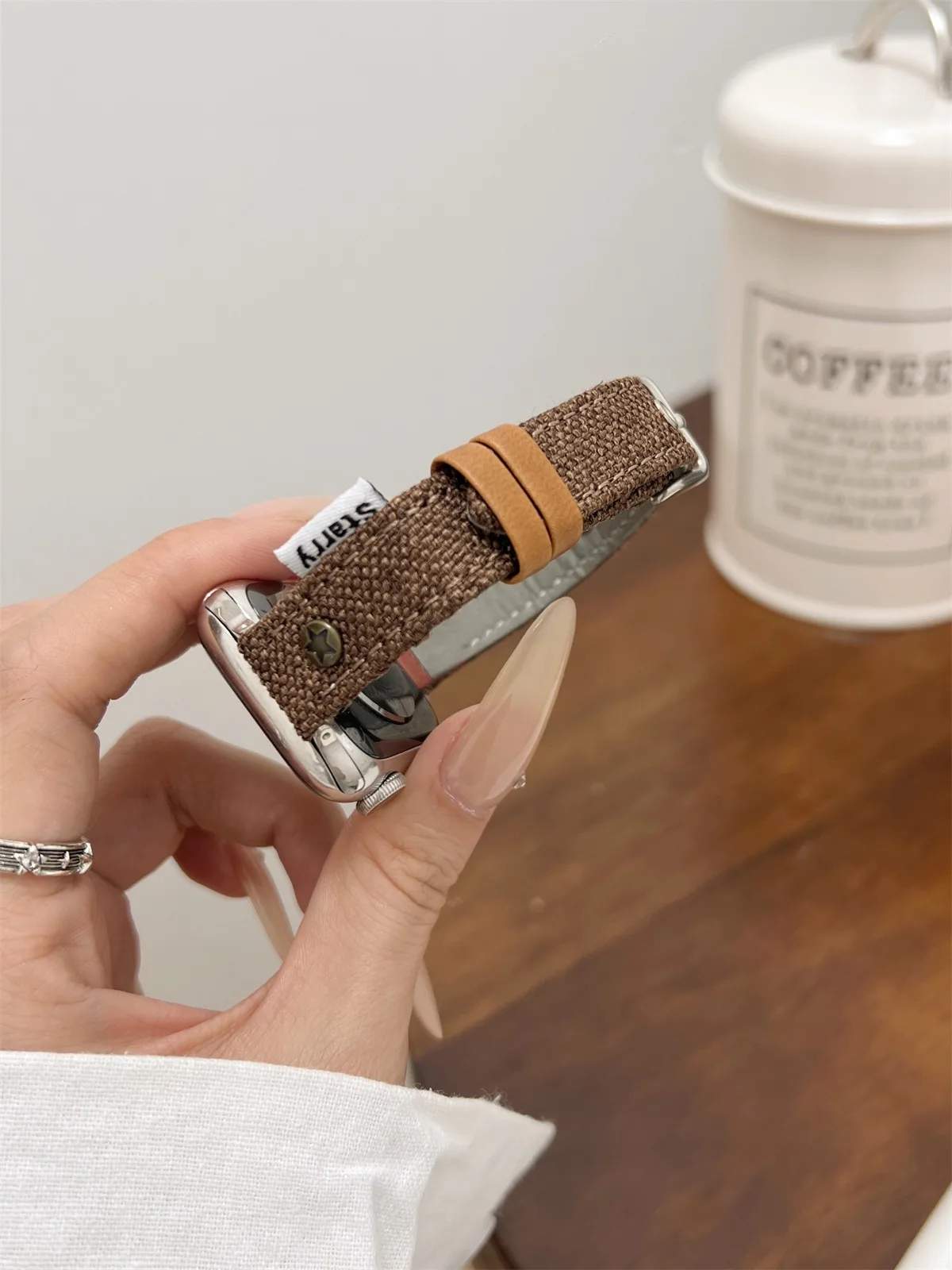 Watch Band For iWatch 42/44/45/46/49mm 38/40/41mm PU Leather Fashion Watch Strap For Watch Series Ultra2 Series 10/9/8/7/6/5/4/3/2/1_voghion.com