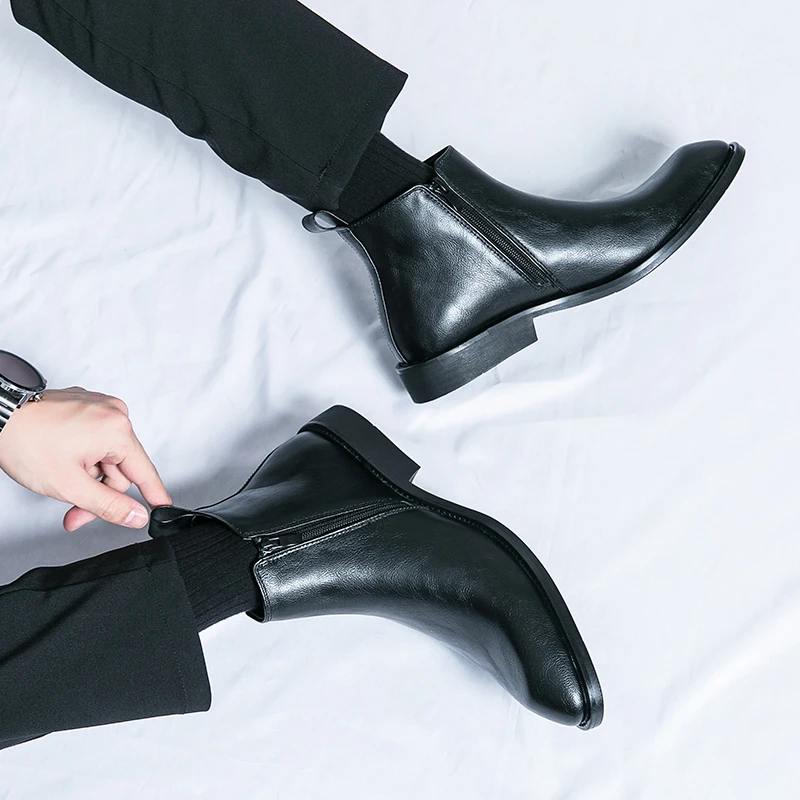 2024 Leather Spring Designer Zipper Italian Dress Office Shoes for Mens Chelsea Casual Boots Retro Pointed Ankle Boot Footwear