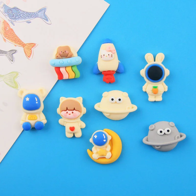 

10Pcs New Cute Astronaut Series Resin Charms Phone Case DIY Decoration Creative Halloween Gifts Jewelry Making Accessories