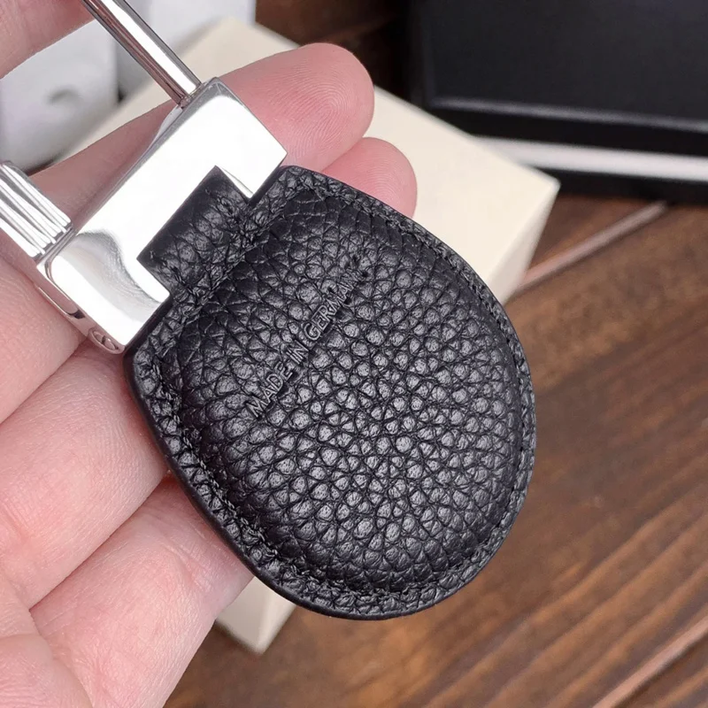 PJS Luxury MB Black Cross & Lychee Patterns Leather Car Key Chain 316 Stainless Steel U-shaped Ring Classic Keychain With Box