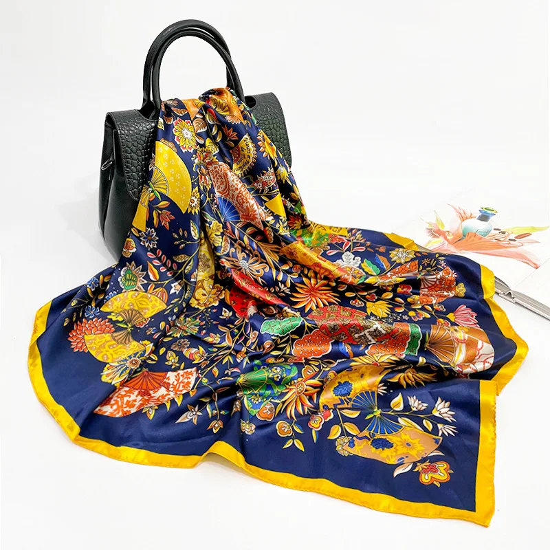 Dolce And Gabbana Fan Foulard Bag Collection