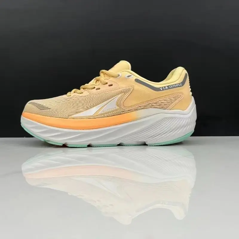 Men's and Women's Race Running Shoes Breathable Trail Running Shoes Highly Cushioned Lightweight Sneakers