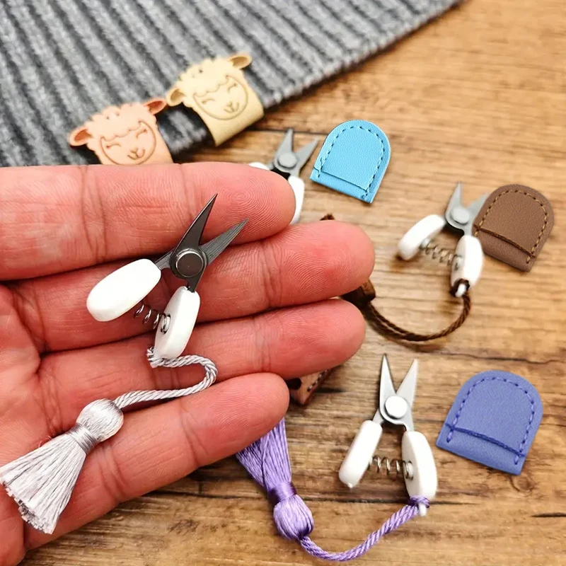 1 Set Mini Scissors Portable Metal Small Scissor With Protective Cover For Embroidery Crochet Enthusiasts Sewing Accessories