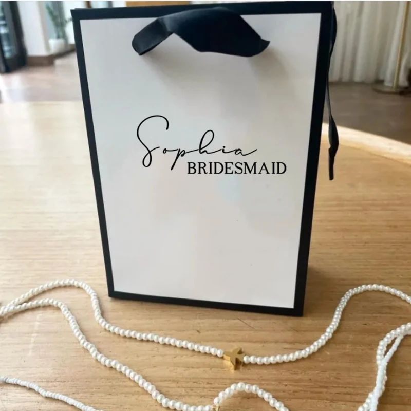 Personalized Bridesmaid gifts paper Bags Maid of Honor Custom Name Handbag Bridal Bachelorette Party Gifts Bride Wedding package