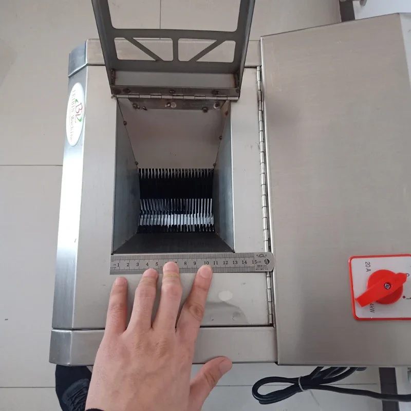 400Kg/H Electric Meat Slicer Stainless Steel 3mm Blades Meat Cutter Grinder Machine Auto Kitchen Home Appliance Commercial - Image 2