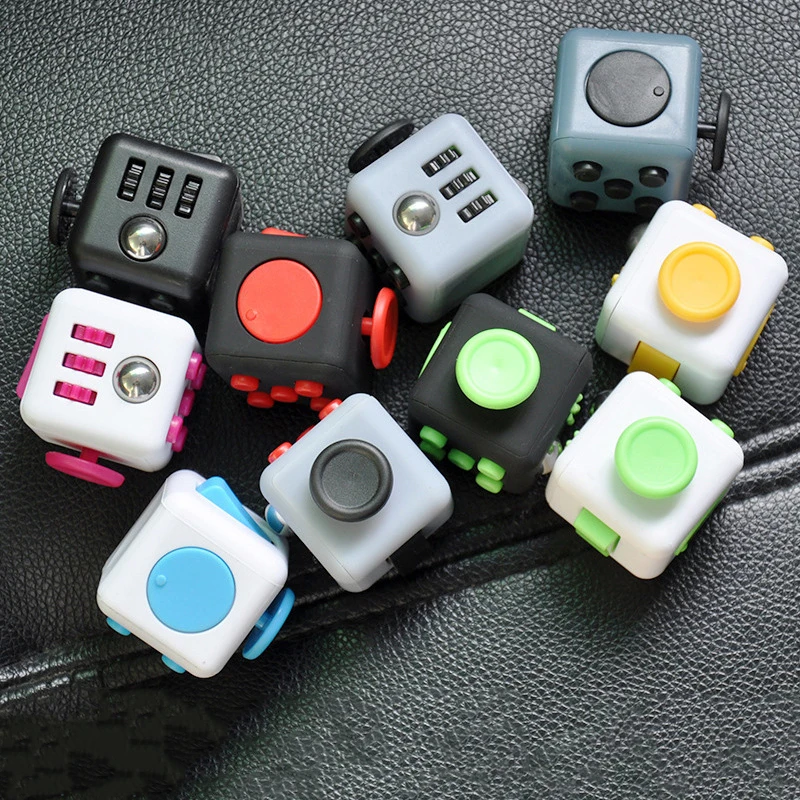 Adults and Children Relieve Anxiety Finger Toys Decompression Craps Irritation Decompression Magic Cube Artifacts Toys 3