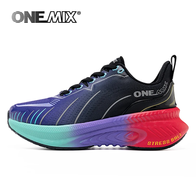 ONEMIX أحذية الجري البيضاء للطرق للرجال وسادة هوائية أحذية رياضية خارجية أحذية رياضية صيفية للركض أحذية نسائية