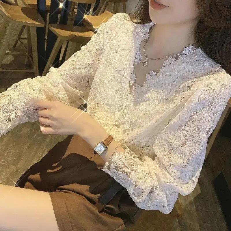 

New Blouse Women Shirt Long Sleeve Korean Fashion Y2k Top Luxury Designer Clothing Buttons Coat Loose Lace Plus Size