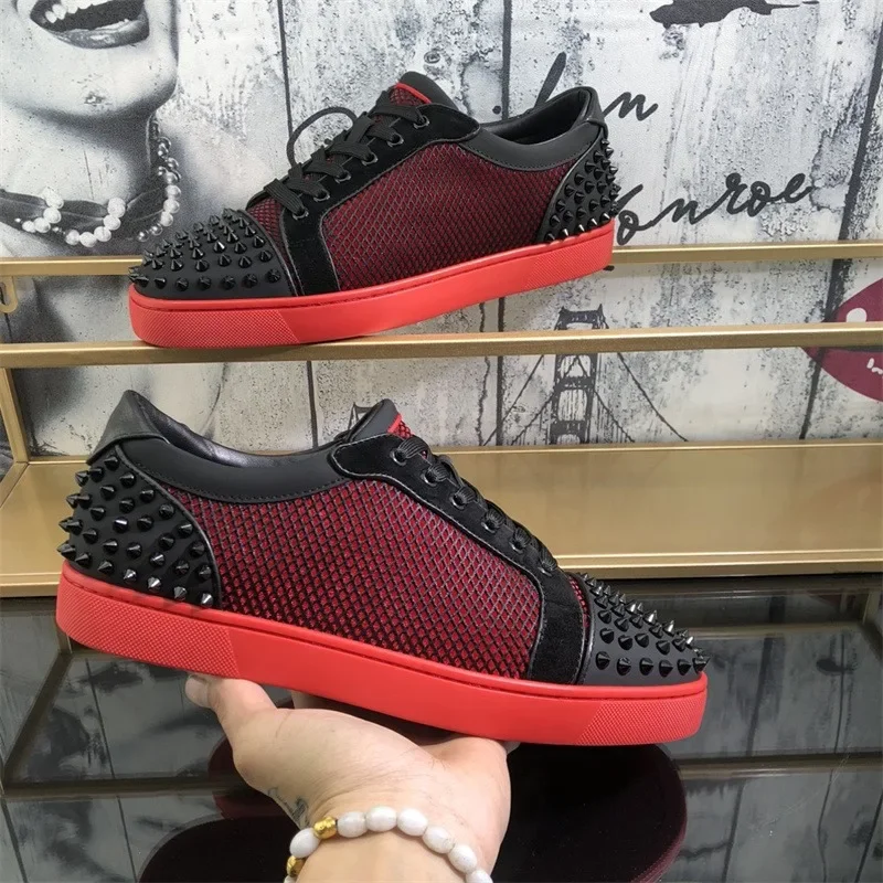 

Luxury Designer Black Breathable Leather Red Bottoms Low Top Rivets Shoes For Men's Casual Flats Loafers Women's Spiked Sneakers