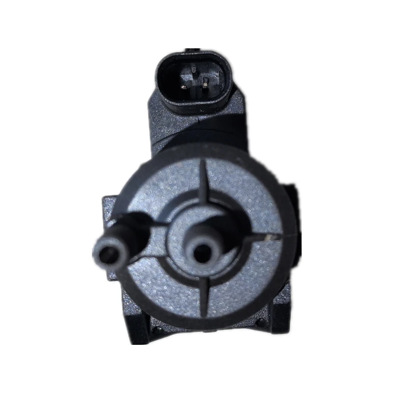 11748570591 Electric Turbo Solenoid Valve for BMW 3 F30 F31 F80 8570591