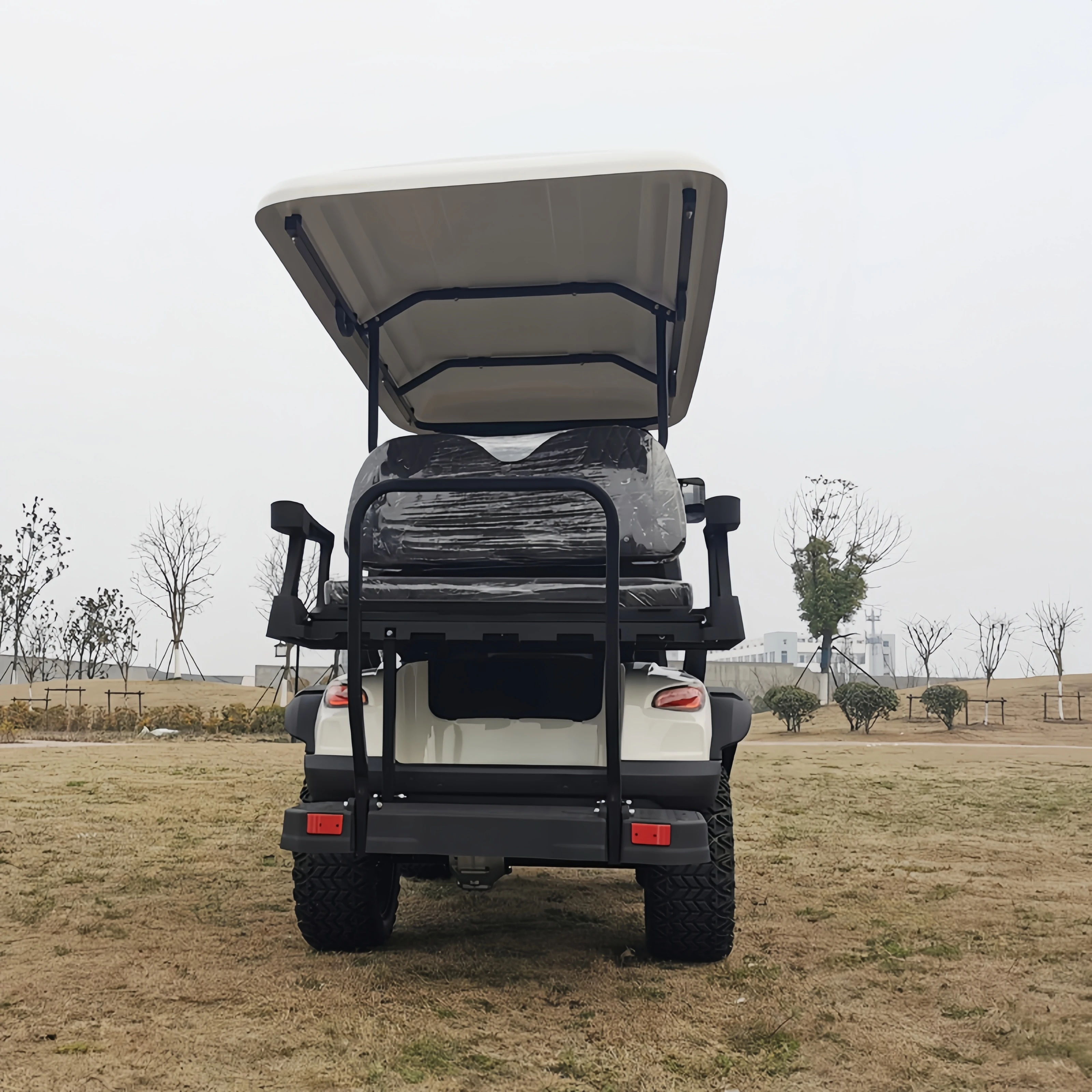 4 Seater Golf Carts Electric Controllers 48 Volt Club Car 5kw 3-4 Rear Wheel Drive Rear Wheel Mechanical Brake Equipped