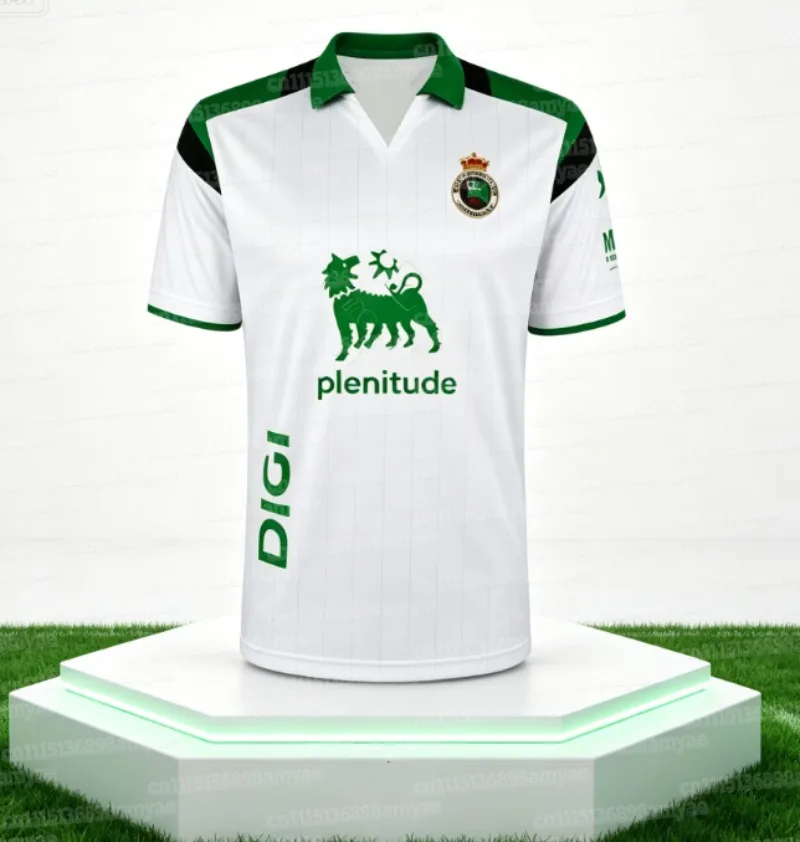 2026-27 Racing Santander Fußballtrikot Herren Kurzarm Weiß Grün Schwarz Kontrast-Schulter Fußball-Fan-Shirt Familien-Set