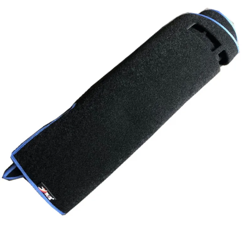 Tappetino Copri Cruscotto Anti-UV Per Smart Fortwo III (2014-2025) – Protezione Solare E Riduzione Abbagliamento, Colore Nero Lato Guida