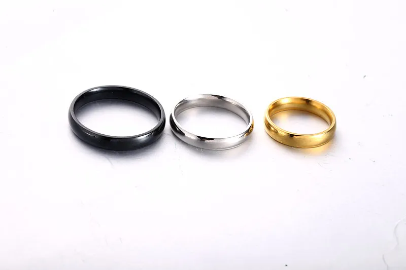 Hypoallergenic Titanium Ring Smooth Design For Men And Women_voghion.com