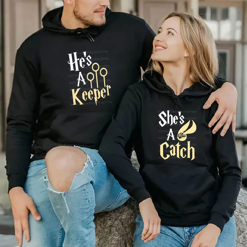 

He's A Keeper/she's A Catch Graphics Print Couples Hoodies Autumn Long Sleeved Men Women Pullover Couples Matching Sweatshirt