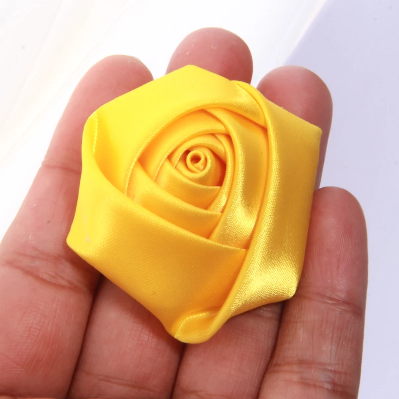 Set of 10 Large Rose Fabric Flowers for Creative DIY Accessories and Decorations